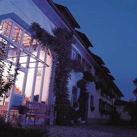 Landgasthof Keller فندق اوبرلنغن
